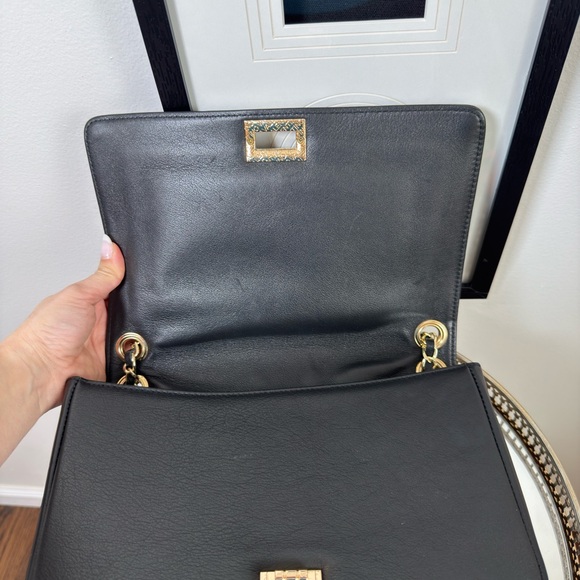 Valentino by Mario Valentino - Picture 13 of 16